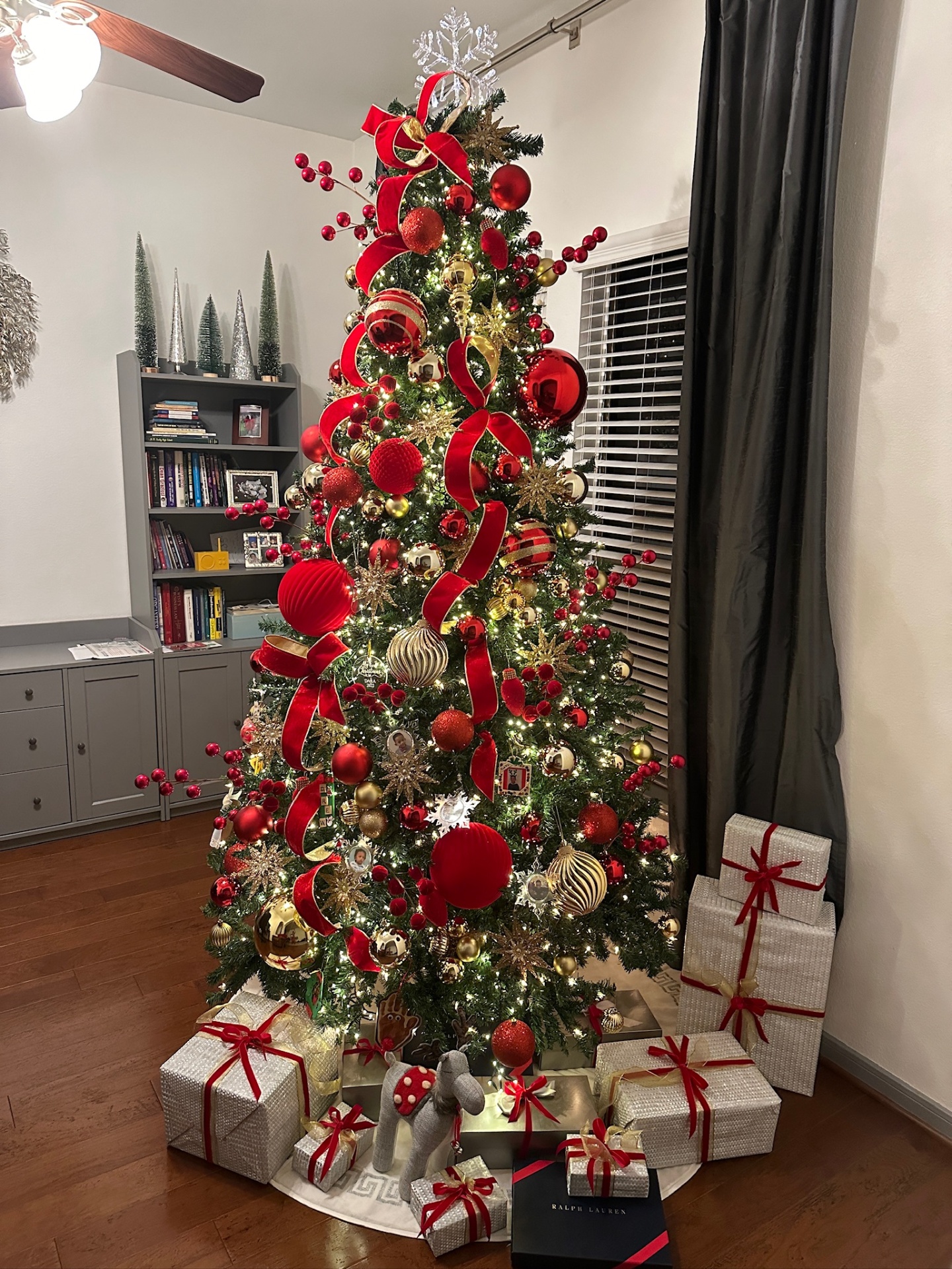 Red & Gold Family Tree
